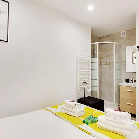 Charming 2p- Next Paris Апартаменты *